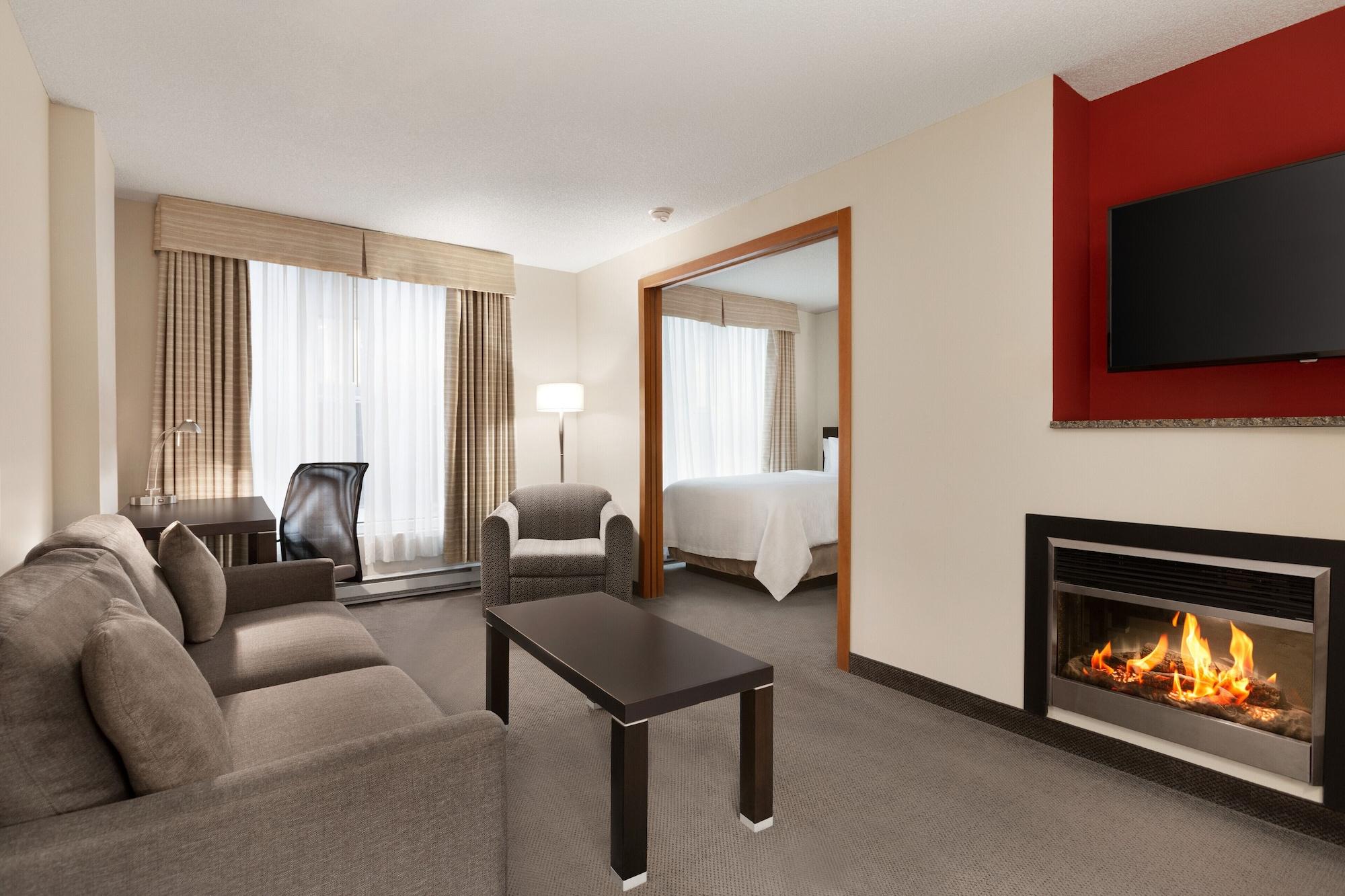 Embassy Suites By Hilton - Montreal Exteriér fotografie