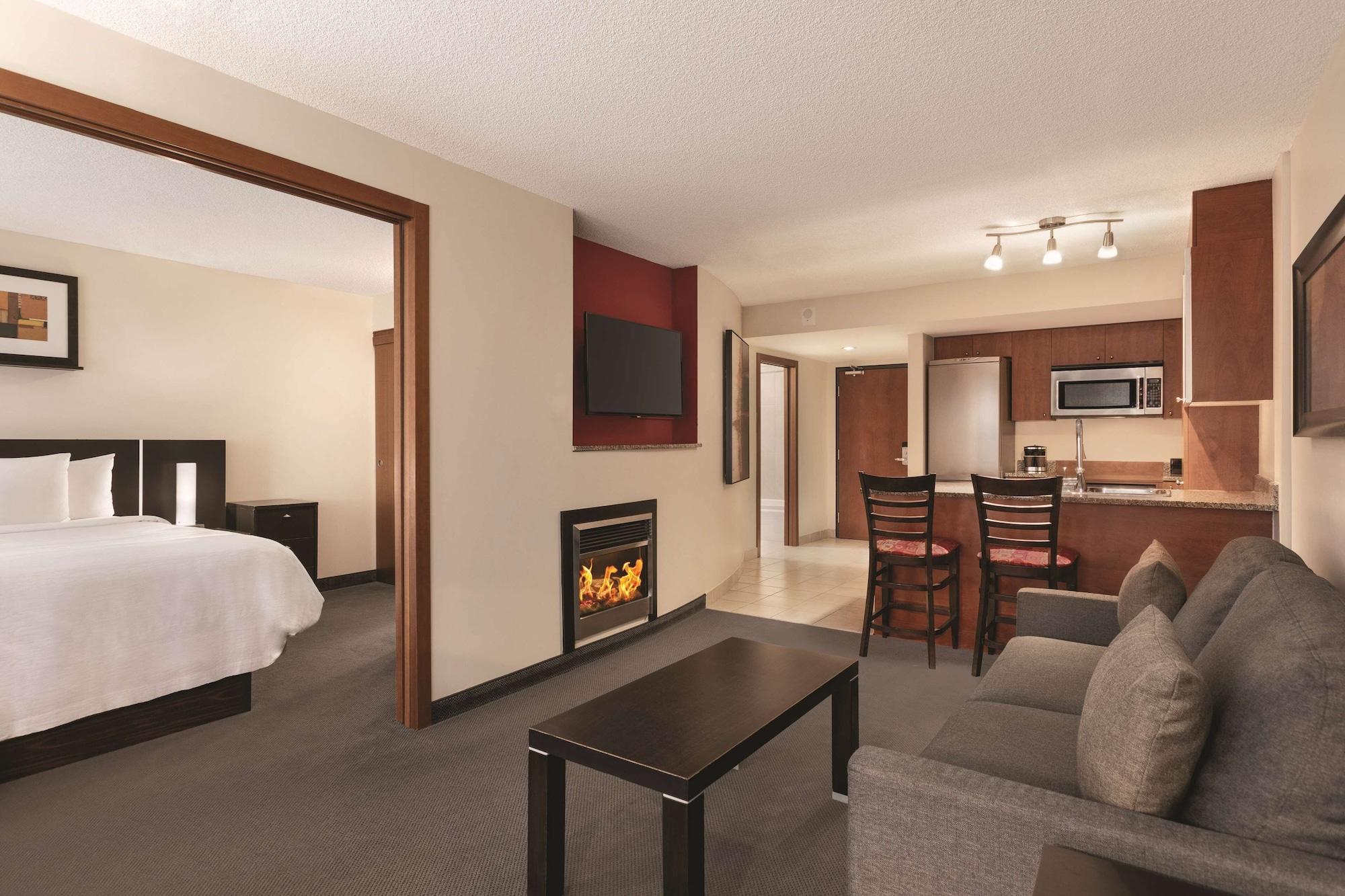 Embassy Suites By Hilton - Montreal Exteriér fotografie