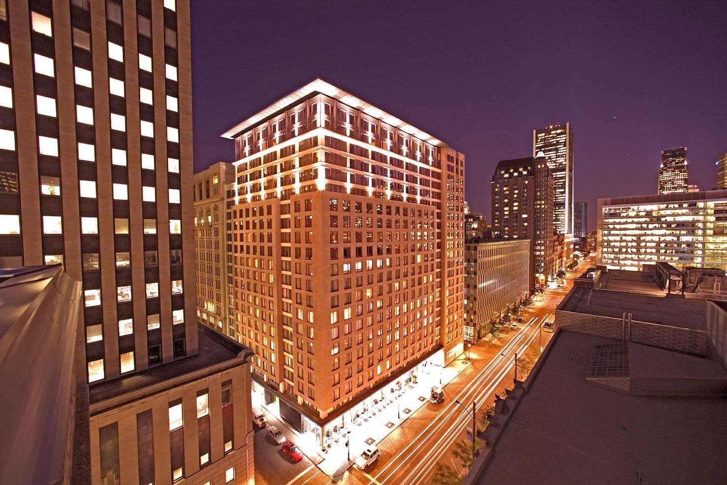 Embassy Suites By Hilton - Montreal Exteriér fotografie