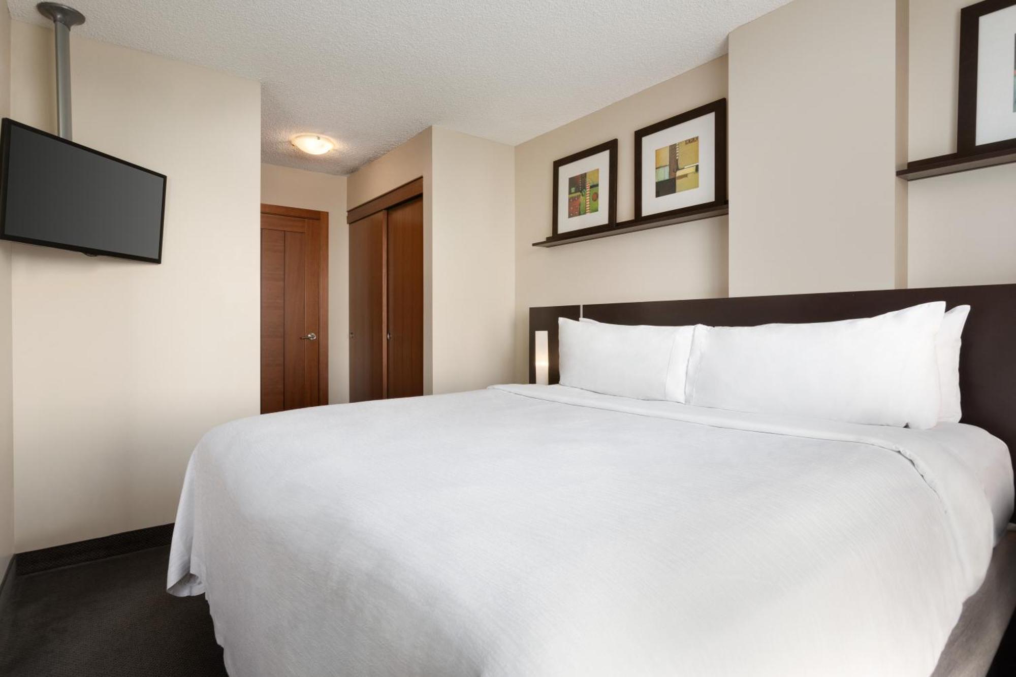 Embassy Suites By Hilton - Montreal Exteriér fotografie