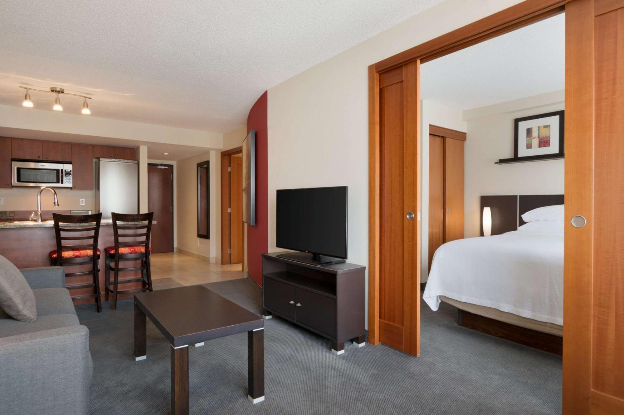 Embassy Suites By Hilton - Montreal Exteriér fotografie