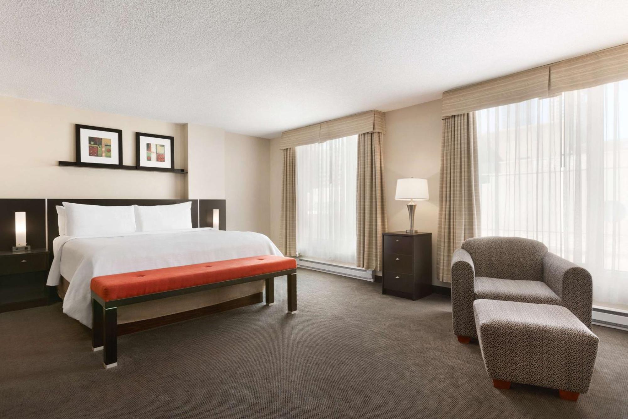 Embassy Suites By Hilton - Montreal Exteriér fotografie